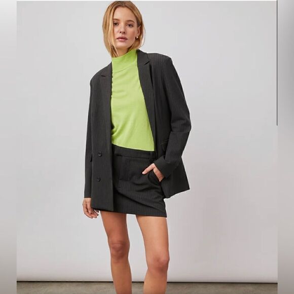 Rails Jac Blazer in black with charcoal pinstripe. L. NWT - Picture 9 of 10